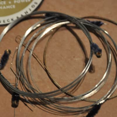 Gretsch 'Folk'Banjo strings set - 1950's "T" roof logo in original box image 7