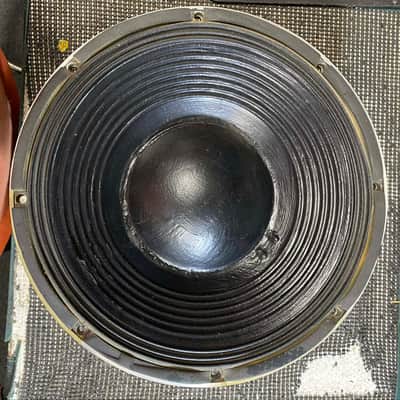 JBL 2206H - 12" Speaker - 8 Ohms - 600 Watts image 2