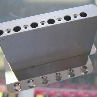 Fender Mexico Vintage '50s-'60s Stratocaster Tremolo Assembly 0054619000 image 2
