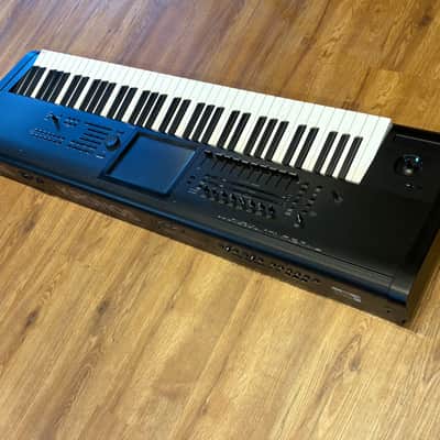 Korg Kronos 3 73 Workstation image 4