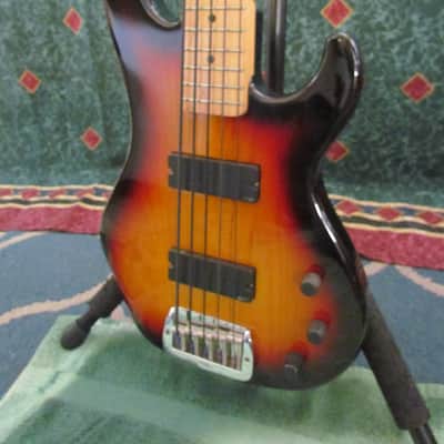1995 G & L   L- 5500  3 Tone Burst image 1