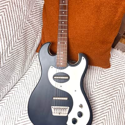 Danelectro '66 Reissue - Black Matte (Excellent Condition) image 1