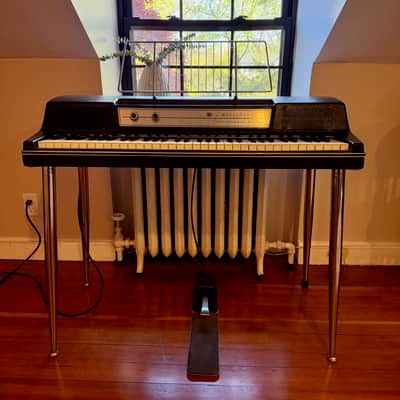 Wurlitzer 200A 64-Key Electric Piano – Collector Grade w/Steel-Reinforced Case image 2