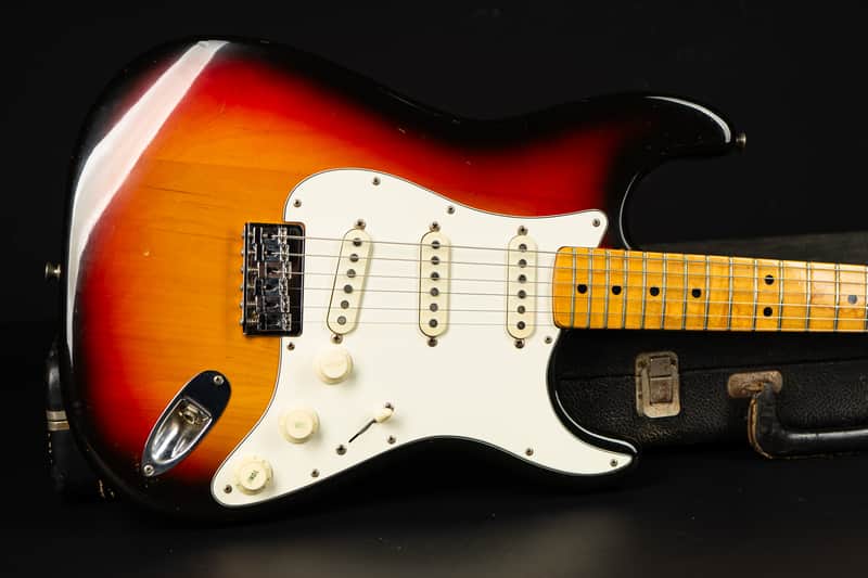 Fender Stratocaster Hardtail 1973 - 3-Tone Sunburst image 1