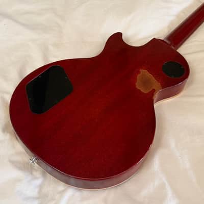 2019 Gibson Les Paul Standard - Cherry Sunburst - Free Pro Setup image 7