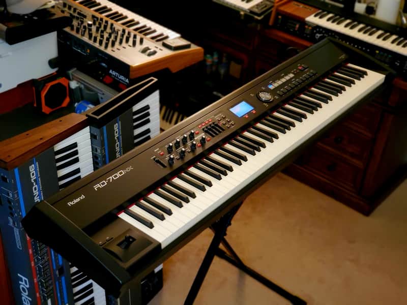 Roland RD700NX