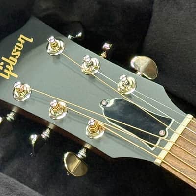 Gibson J-45 Special Satin Honey Burst New Unplayed Auth Dlr 4lb6oz #062 image 19