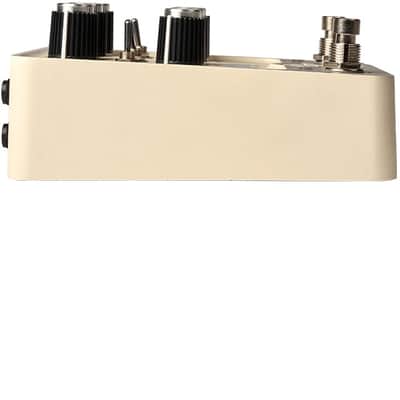 Universal Audio Astra Modulation Machine | Dual Modulation Pedal. New with Full Warranty! image 3