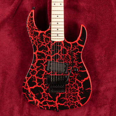 B.C. Rich Gunslinger Retro II with Floyd Rose - Red Crackle image 1