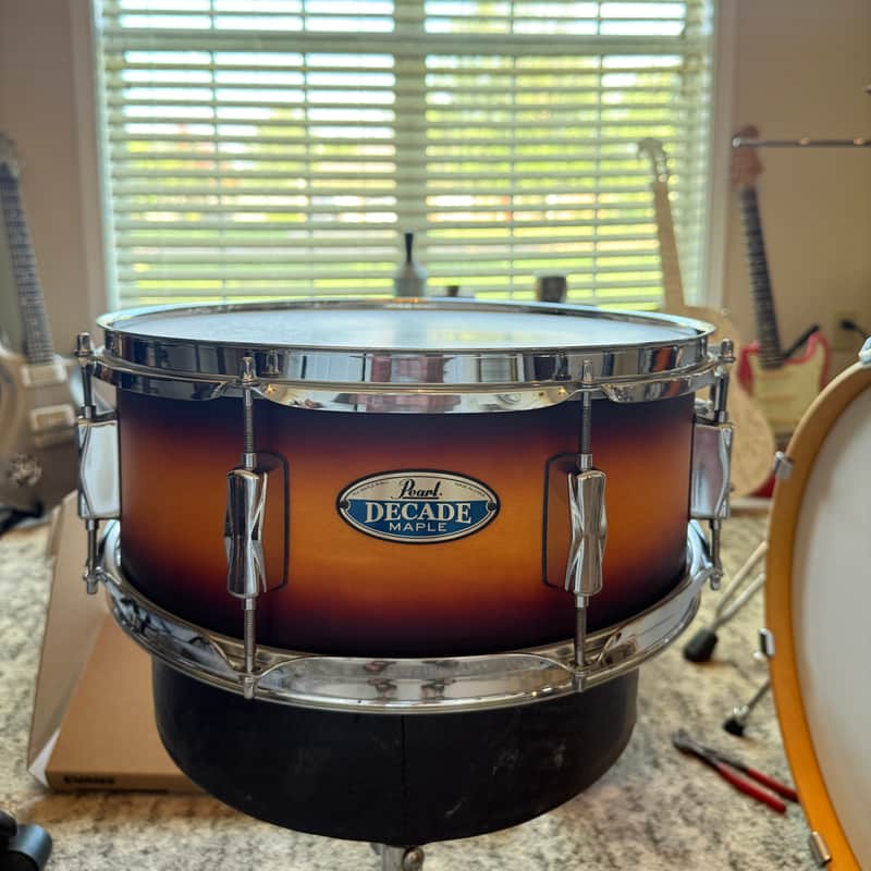 Pearl DMP1455S/C225 Decade Maple 14x5.5" Snare Drum 2016 - 2020 - Classic Satin Amburst image 1