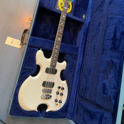 Alembic Style Bruce Bekvar Triple Omega 8 String Bass 1978 - White image 1