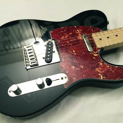 2010 FENDER Standard Telecaster "Heineken" Special Edition Made in Mexico. Great Condition ! ... image 3