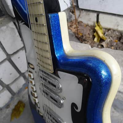 Dega Morbidoni Italy Bartolini Sumlin 1962 Blue Sparkle Surf blues guitar Rare Vintage image 3