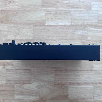 Intellijel 4U 62HP Palette Eurorack Case + Decksaver image 3
