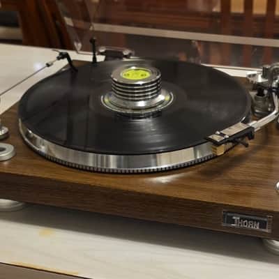 VINTAGE THORN RESTORED TURNTABLE/33/45 SPEED/CHROME EDITION image 3