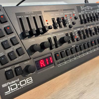 Roland JD-08 Boutique with extras. Mint. Programmable Synthesizer Module 2021 - Present - Black