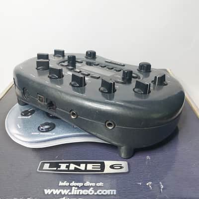 Line 6 Bass POD xt Multi-Effect and Amp Modeler in Box with Manual image 5