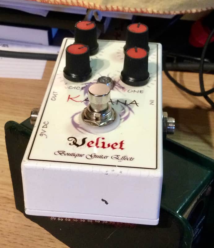 Velvet Boutique Guitar Effects Katana 2015 White image 1