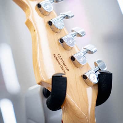 G&L Fullerton Deluxe Legacy Strat Surf Green image 7