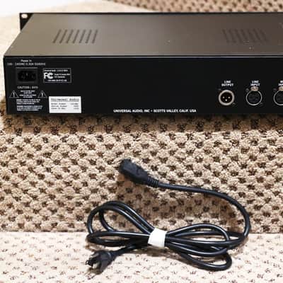 Universal Audio LA-610 MkII Classic Tube Channel Strip UA Preamp Compressor EQ mid-2000s - Black image 3