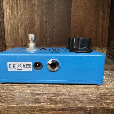 MXR M103 Blue Box Reissue 2007 - Present - Blue image 3