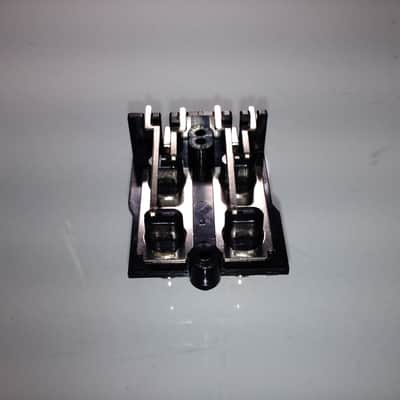 Unbranded RCA Panel-Mount Female Audio Connectors Quad PCB Solder 2000 Black image 1