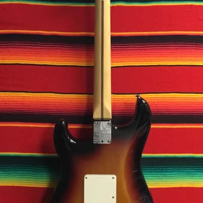 Fender American Standard Stratocaster Sunburst 2004 - Sunburst image 7