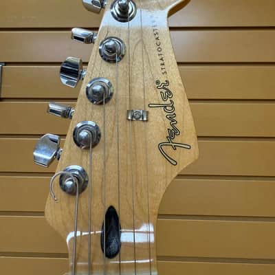 Fender Player Stratocaster Plus Top with Mapple Fretboard 2018 - 2024 - Tobacco Sunburst image 6