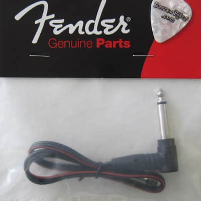 Fender Amp Speaker Cable Right Angle 13.5” 0038566049