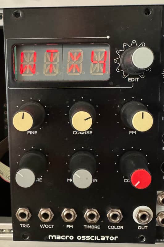 Mutable instruments Braids Clone image 1