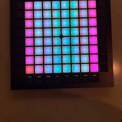 Novation Launchpad Pro MKIII Pad Controller 2020 - Present - Black image 2