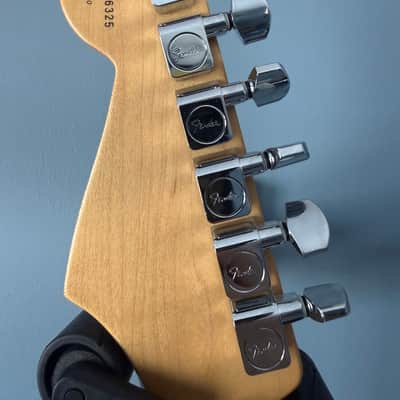 Fender Richie Sambora Signature Standard Stratocaster 1994 - 1998 - Crimson Red Metallic image 4