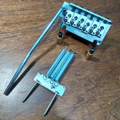 Wilkinson WVS130/2P Bridge Tremolo Locking Saddles - Chrome image 6