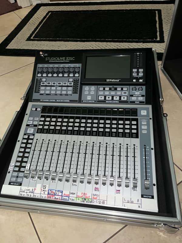 PreSonus StudioLive 32SC Series III - 32-Channel Digital Mixer and Flight Case image 1