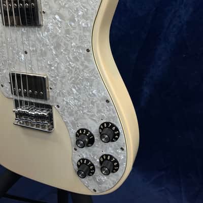 Fender Chris Shiflett Telecaster Deluxe in Arctic White Pre-owned with Case image 7