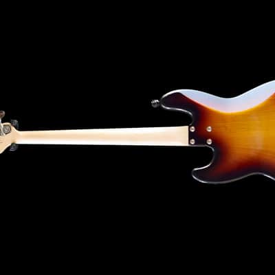 G&L USA JB 2018 - 3-Tone Sunburst image 3