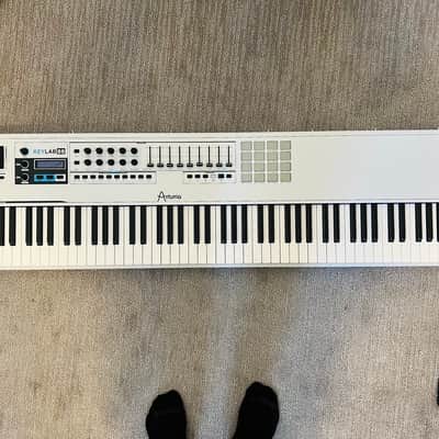Arturia KeyLab 88 MIDI Controller MIDI Controller 2020 - White