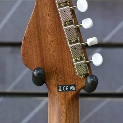 Fender Limited Edition California Vintage Malibu Antigua Electro Acoustic Guitar & Hard Case image 5