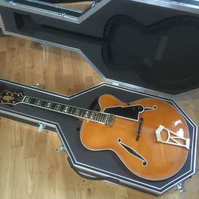 Alexander Polyakov Instruments New Yorker 18" archtop guitar 2021 Gloss laquer image 20