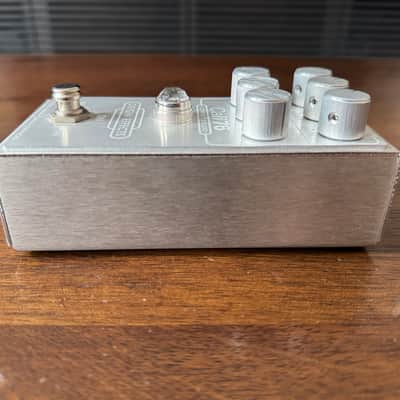 Origin Effects Cali76 Compact Deluxe Compressor Limited Edition - 10th Anniversary 2022 - Laser Engraved Silver image 5