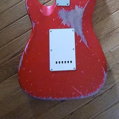 KGD Relic strat - Bright red relic image 3