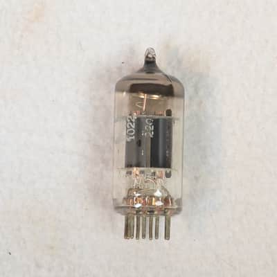 Mullard ECC83/ 12AX7 - Tests good image 3