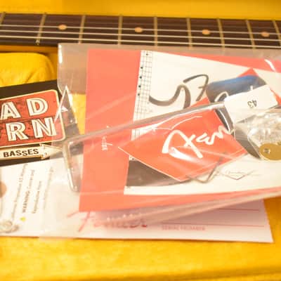 Fender Mike McCready Stratocaster 3-Color Sunburst Rosewood Fingerboard image 13