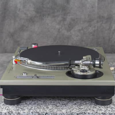 Technics SL-1200MK3D Silver Direct Drive DJ Turntable in Very Good
