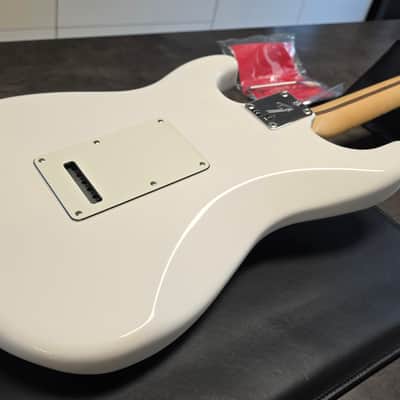Fender Player Stratocaster BRAND NEW Polar White SSS Strat Maple Neck Pro Electric Guitar image 11
