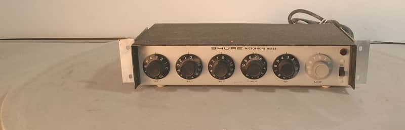 Shure Microphone Mixer 4 Channel Vintage Rack Mount Pro Audio XLR Mic Preamp