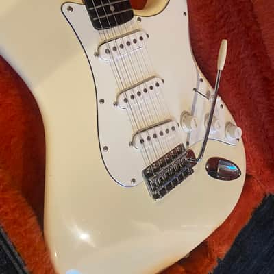 Vintage mid 70s Greco Stratocaster, and Fender case! image 3