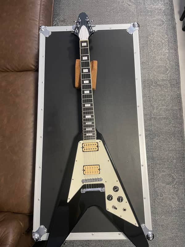 ESP Edwards E-FV-120D Flying V 2005 - Black image 1