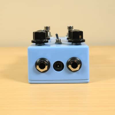 JHS Unicorn V2 Uni-Vibe/Vibrato Guitar Pedal image 5