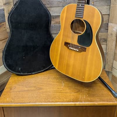 GIBSON LG-0 acoustic guitars for sale in Canada | guitar-list